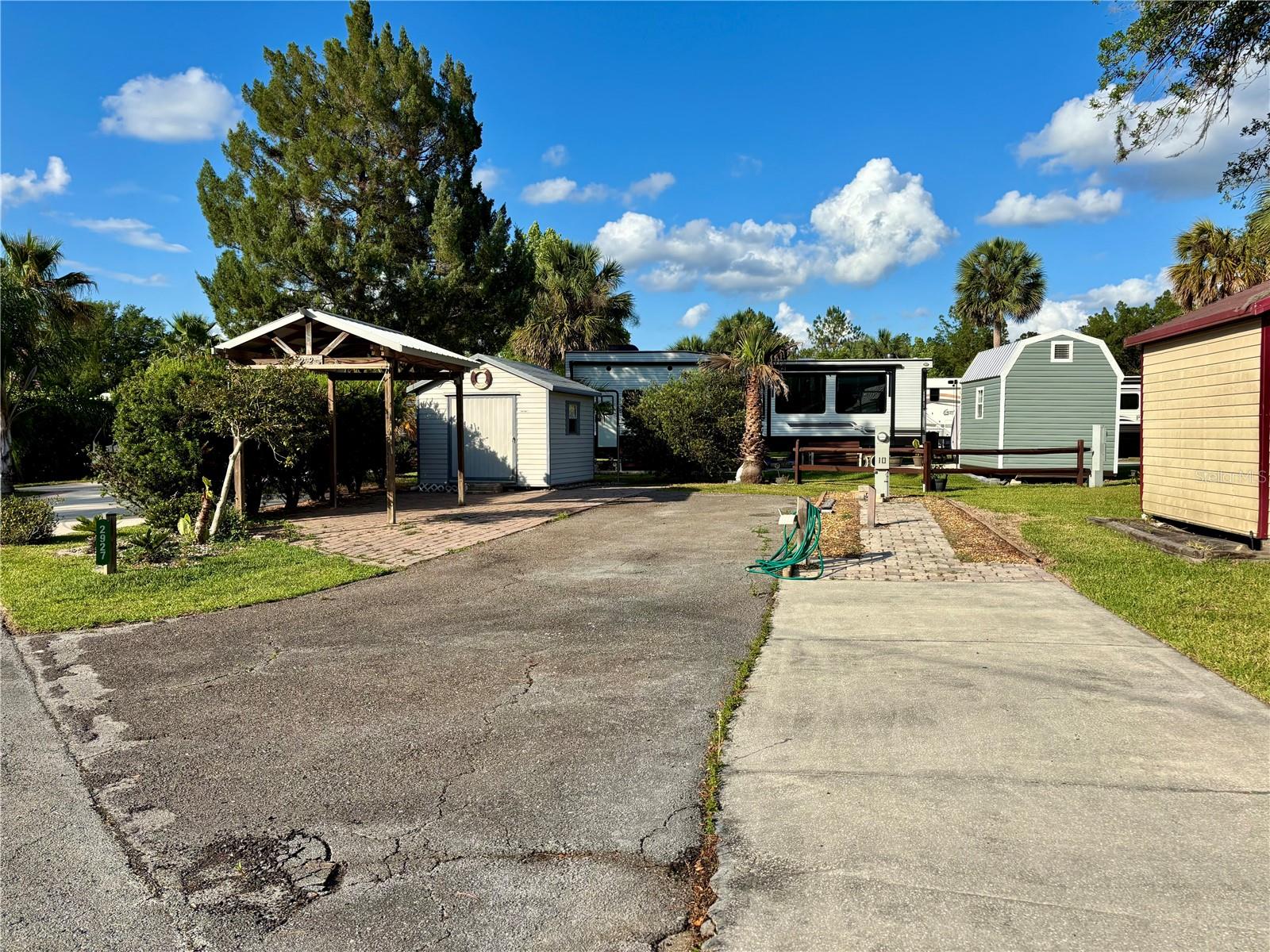 2927 NE 102ND AVENUE ROAD