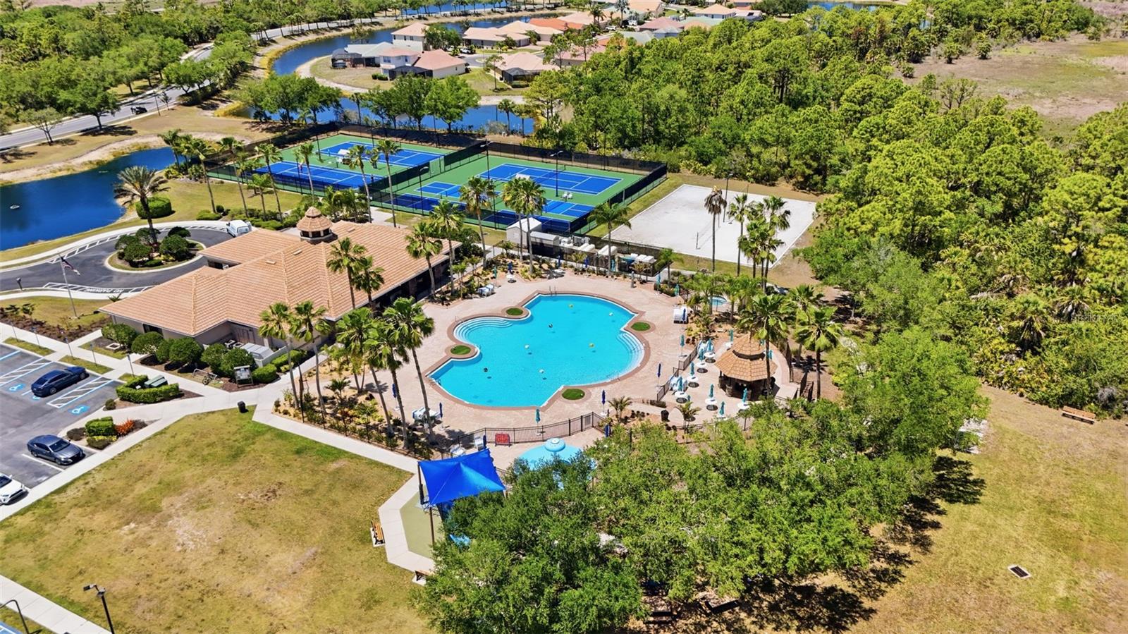 STONEYBROOK AT VENICE - Residential