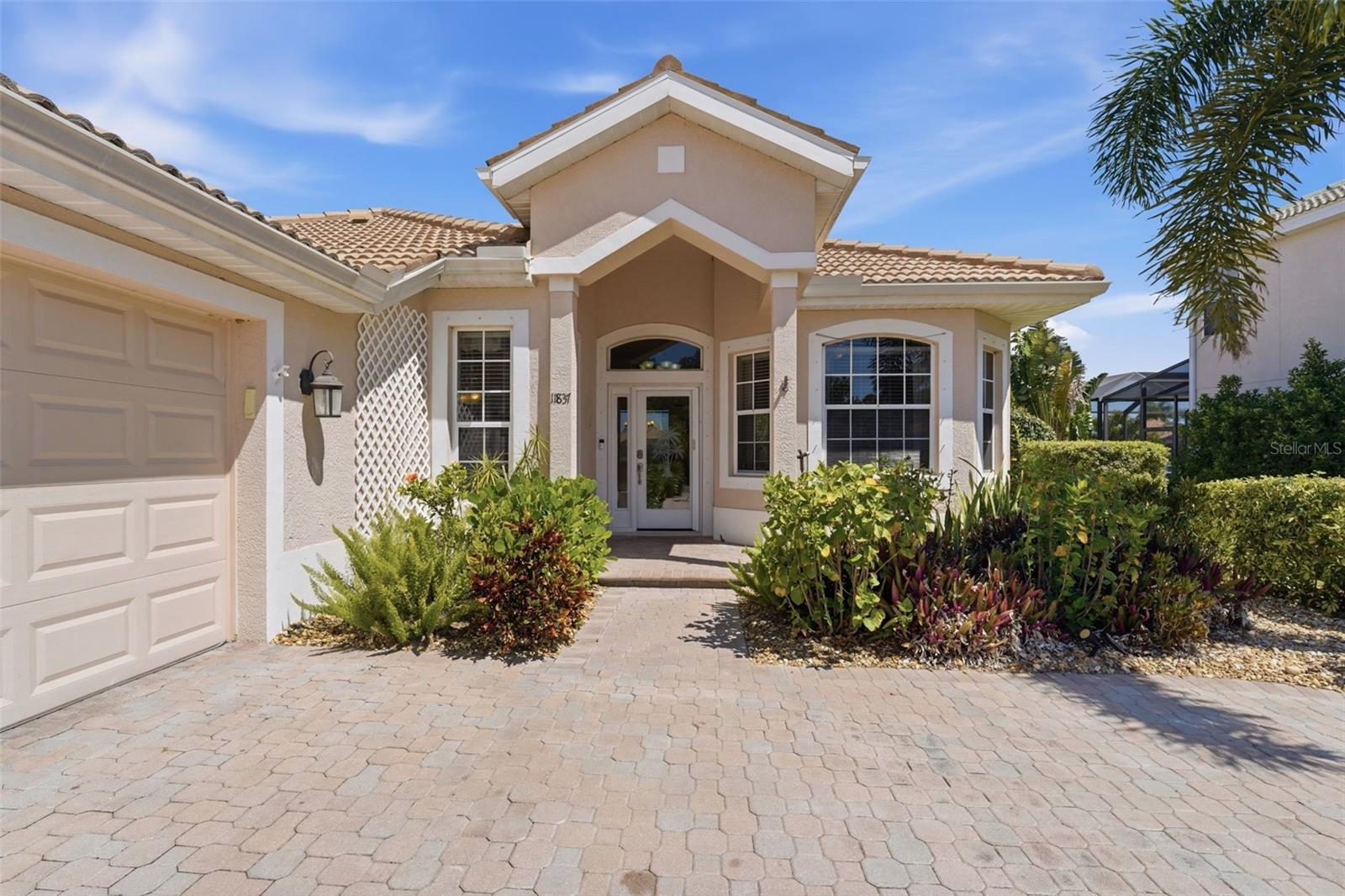 STONEYBROOK AT VENICE - Residential