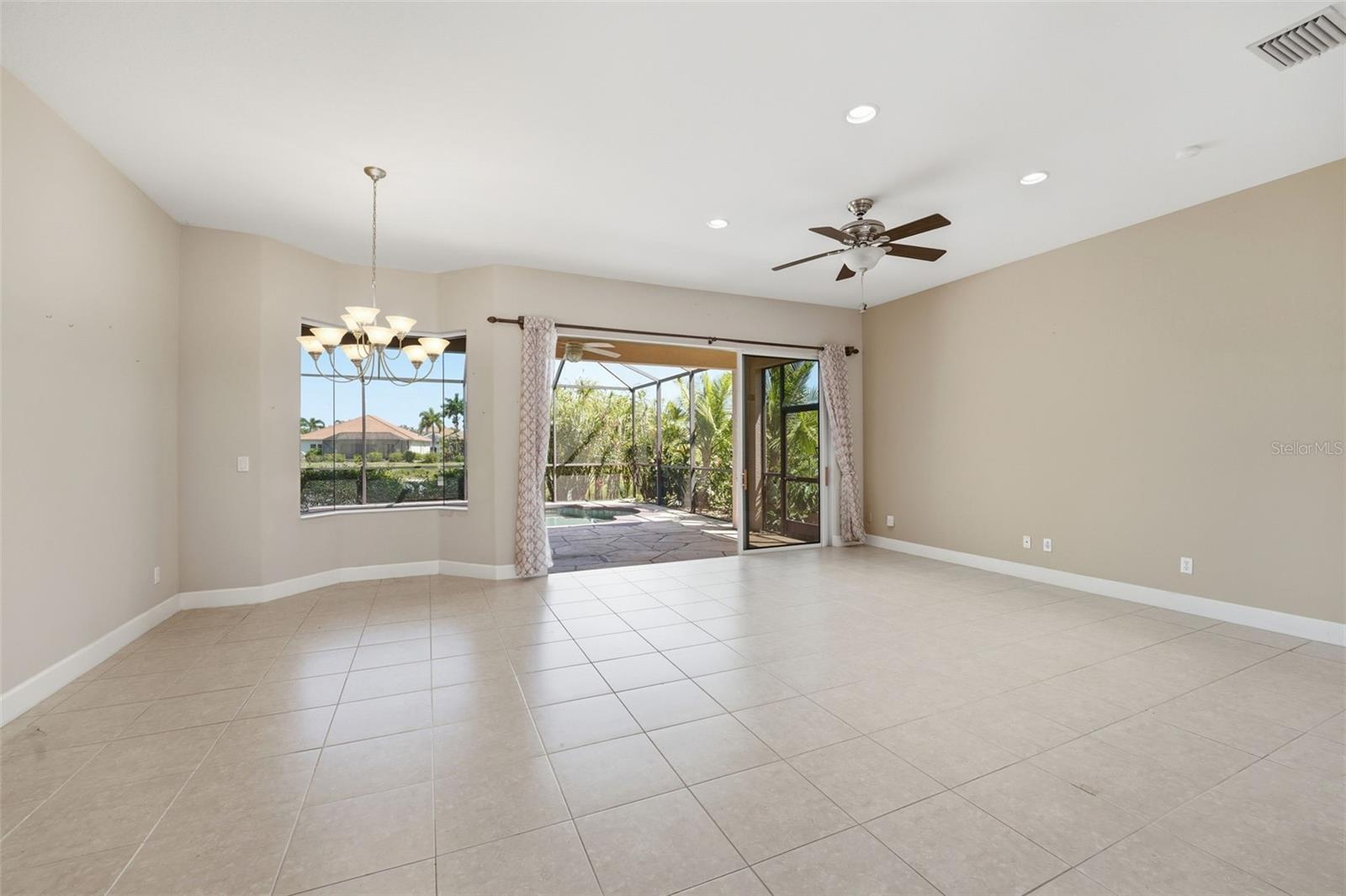 STONEYBROOK AT VENICE - Residential