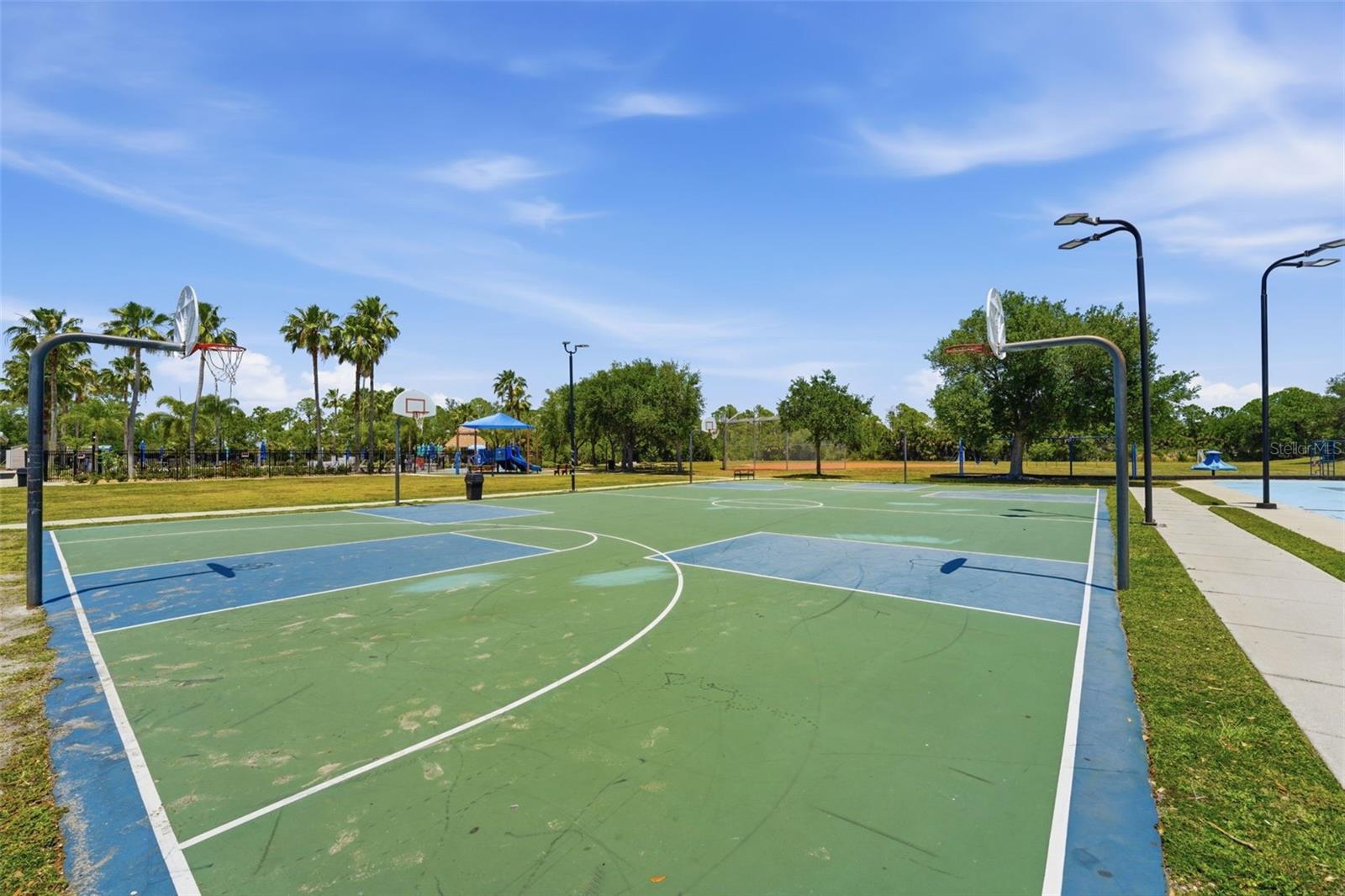 STONEYBROOK AT VENICE - Residential