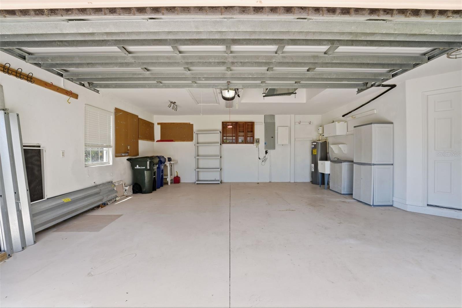 STONEYBROOK AT VENICE - Residential