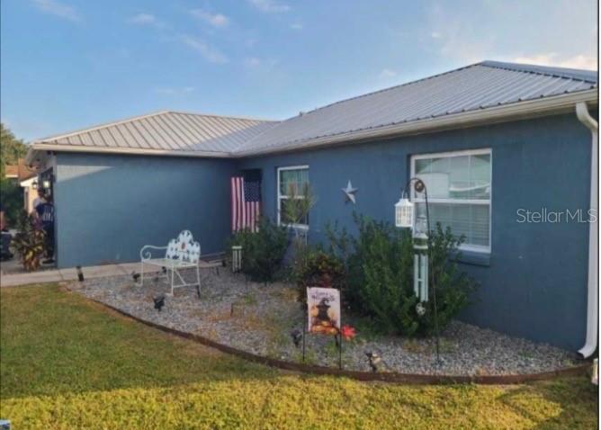 ANDREWS PLACE - Residential