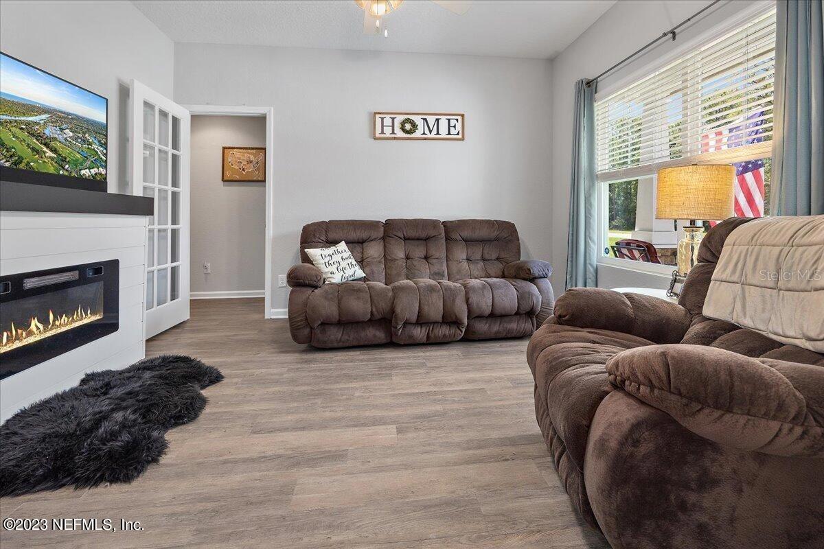 5573 CASAVEDRA COURT