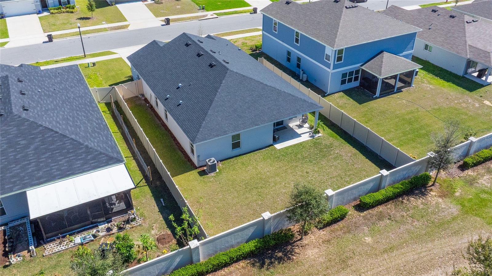 1546 PARK LEAH CIR