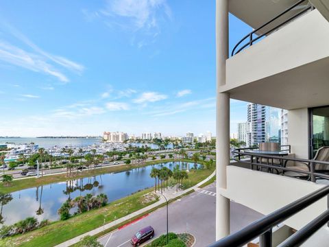 A home in SARASOTA