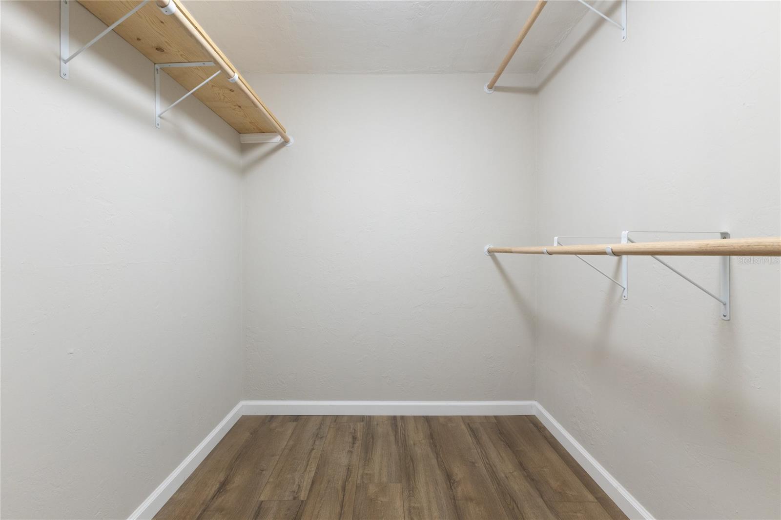 OAKLEIGH HEIGHTS - Residential