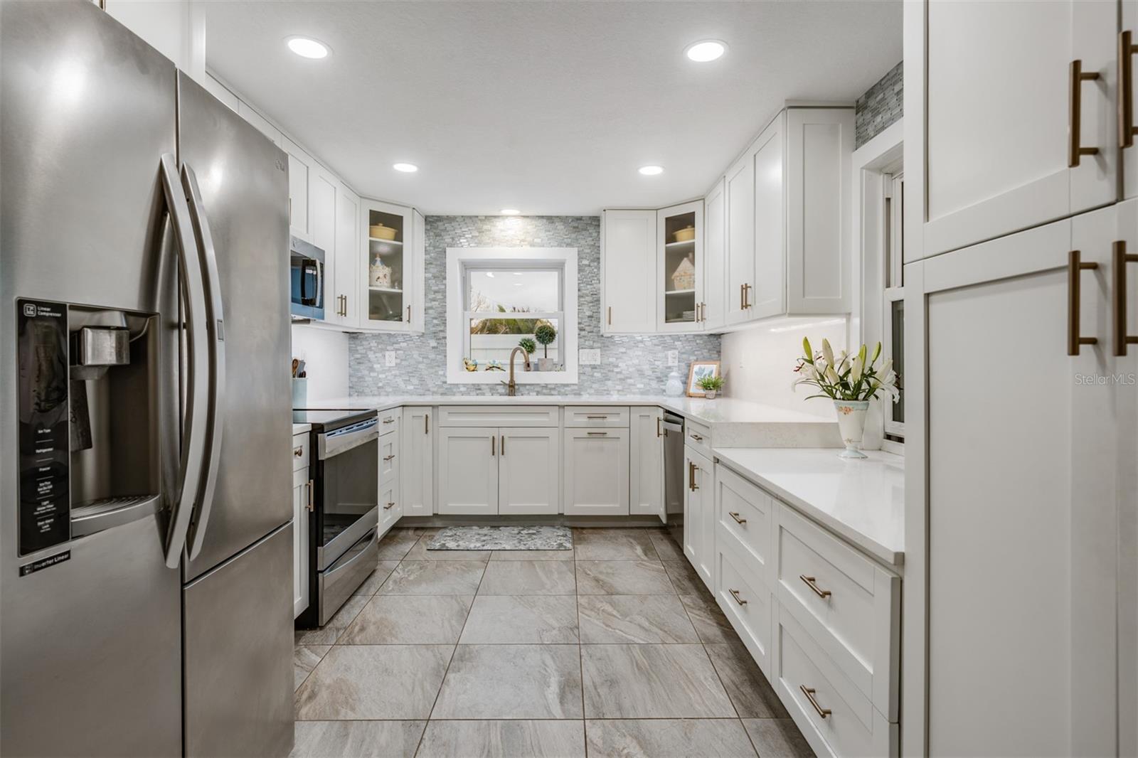 DUNEDIN ISLES COUNTRY CLUB - Residential