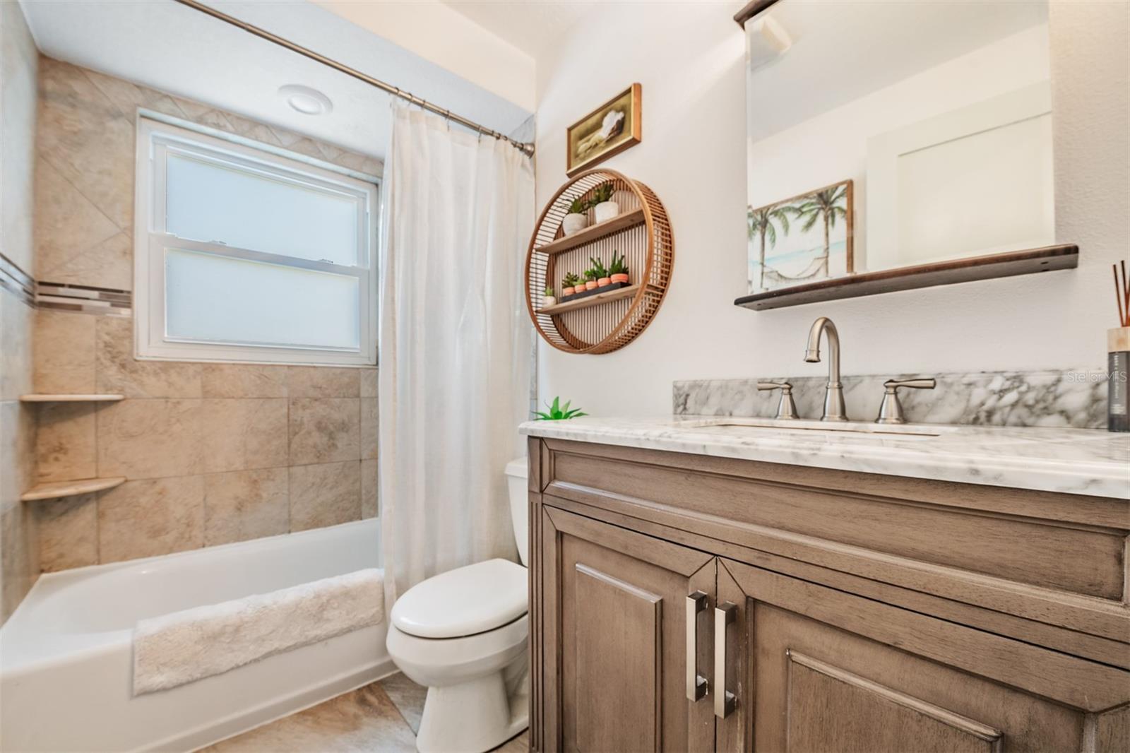 DUNEDIN ISLES COUNTRY CLUB - Residential