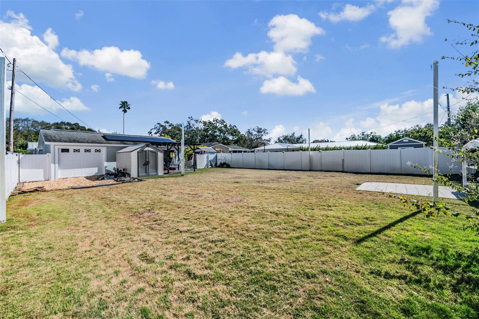 DUNEDIN ISLES COUNTRY CLUB - Residential