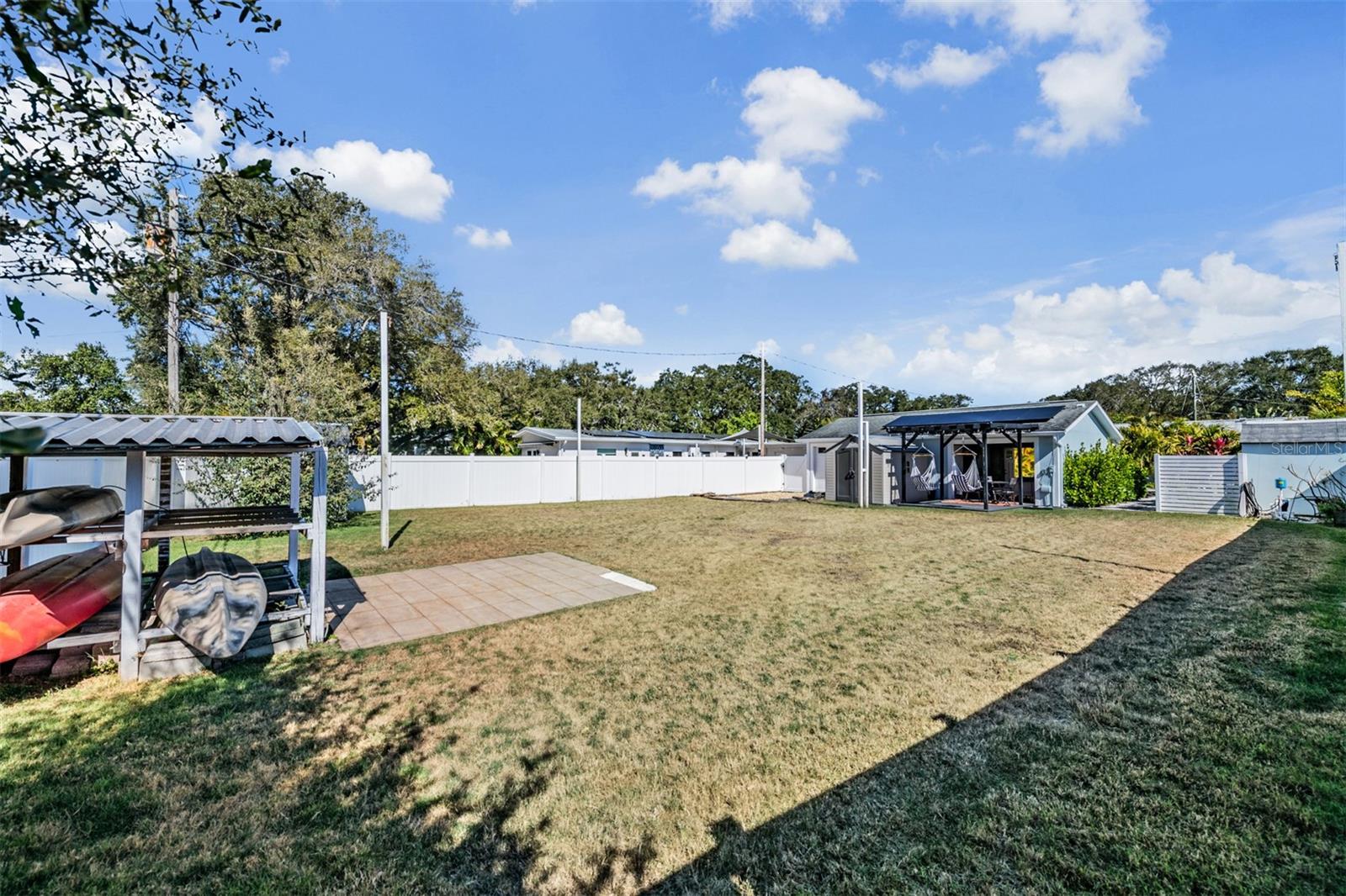 DUNEDIN ISLES COUNTRY CLUB - Residential