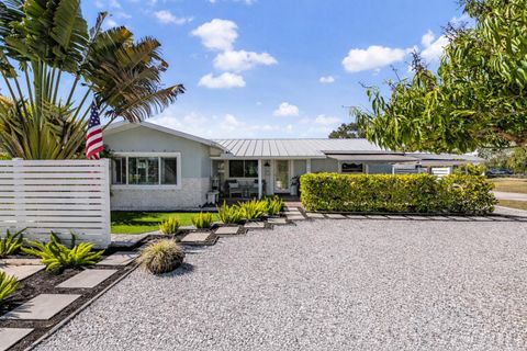 2020 CULBERSON AVENUE DUNEDIN FL 34698