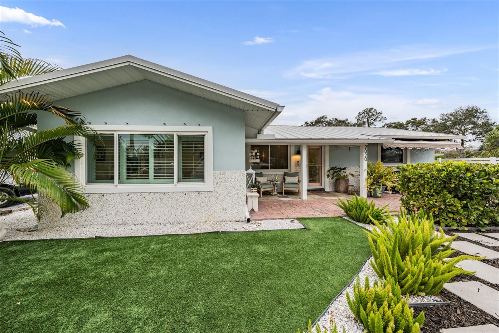 DUNEDIN ISLES COUNTRY CLUB - Residential