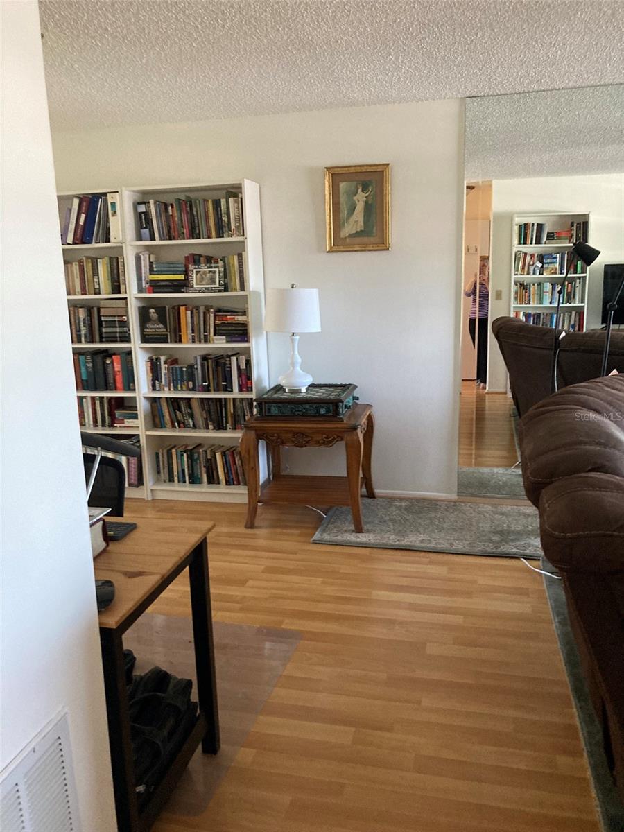 TERRACE PARK OF FIVE TOWNS - Residential