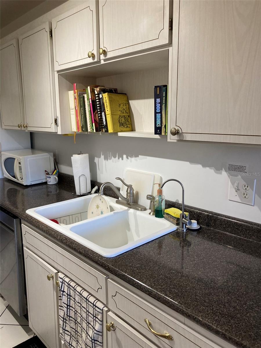 TERRACE PARK OF FIVE TOWNS - Residential