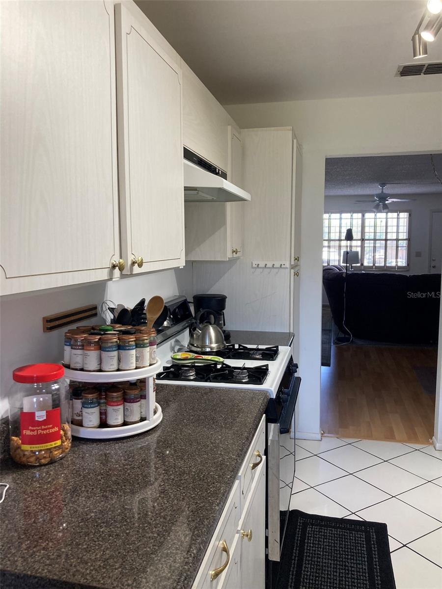 TERRACE PARK OF FIVE TOWNS - Residential