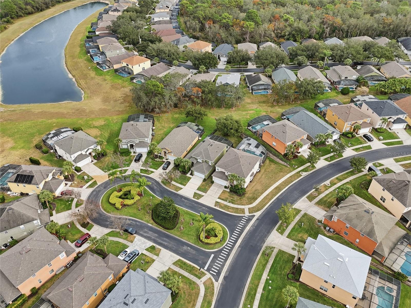 EMERALD ISLAND RESORT PH 5B - Residential