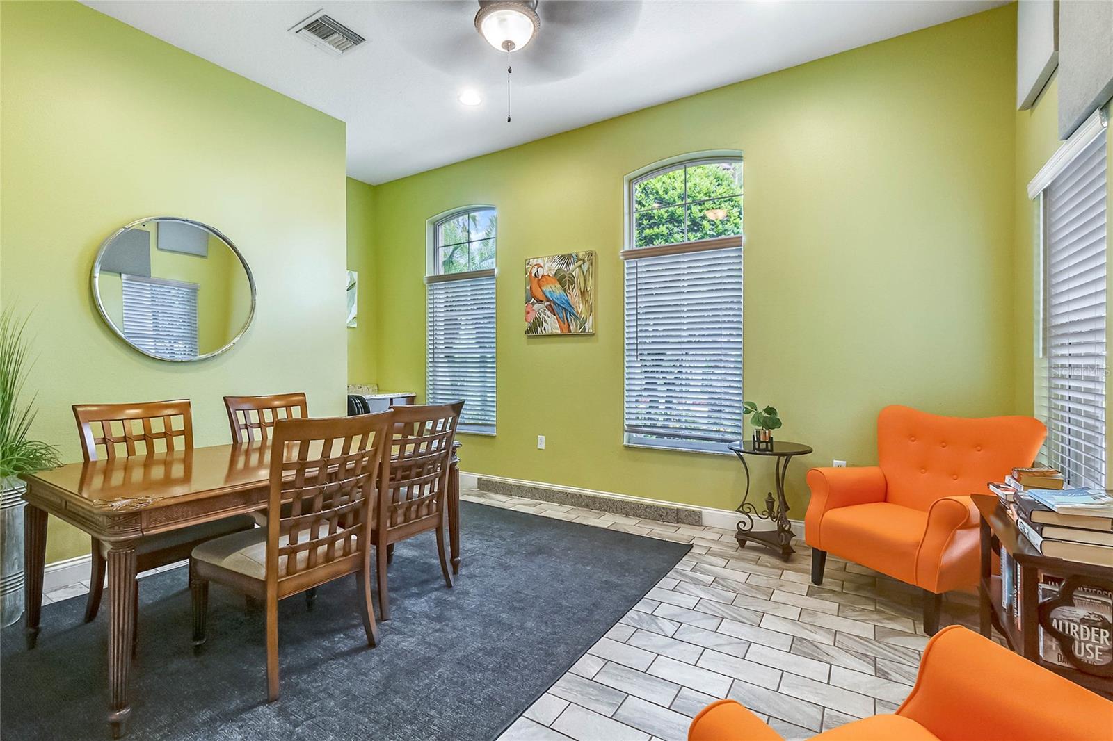 EMERALD ISLAND RESORT PH 5B - Residential