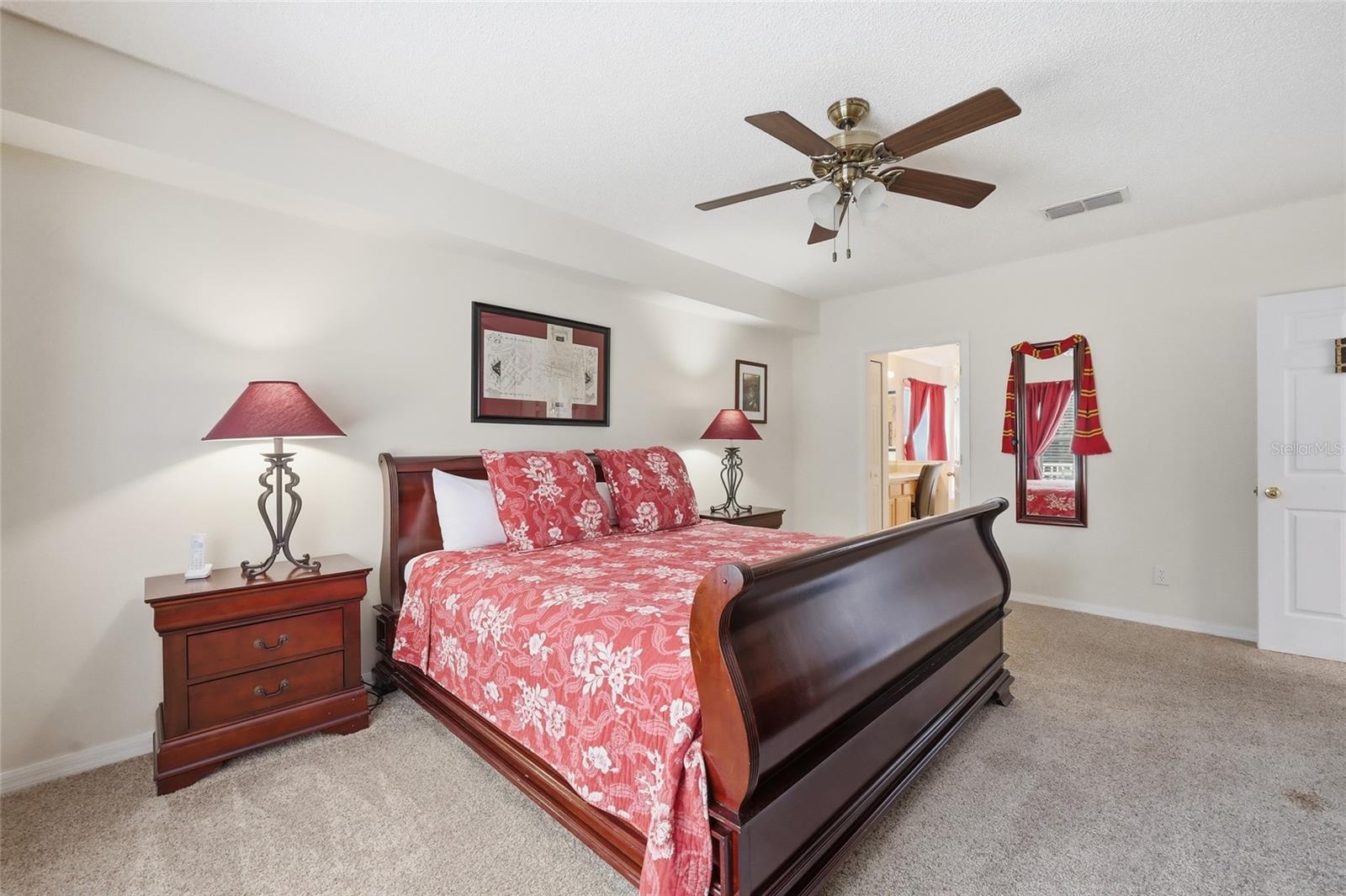 EMERALD ISLAND RESORT PH 5B - Residential