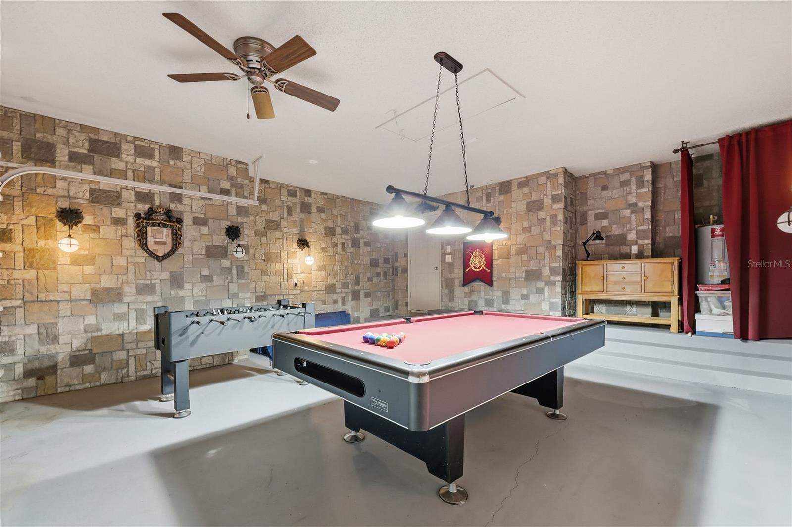 EMERALD ISLAND RESORT PH 5B - Residential