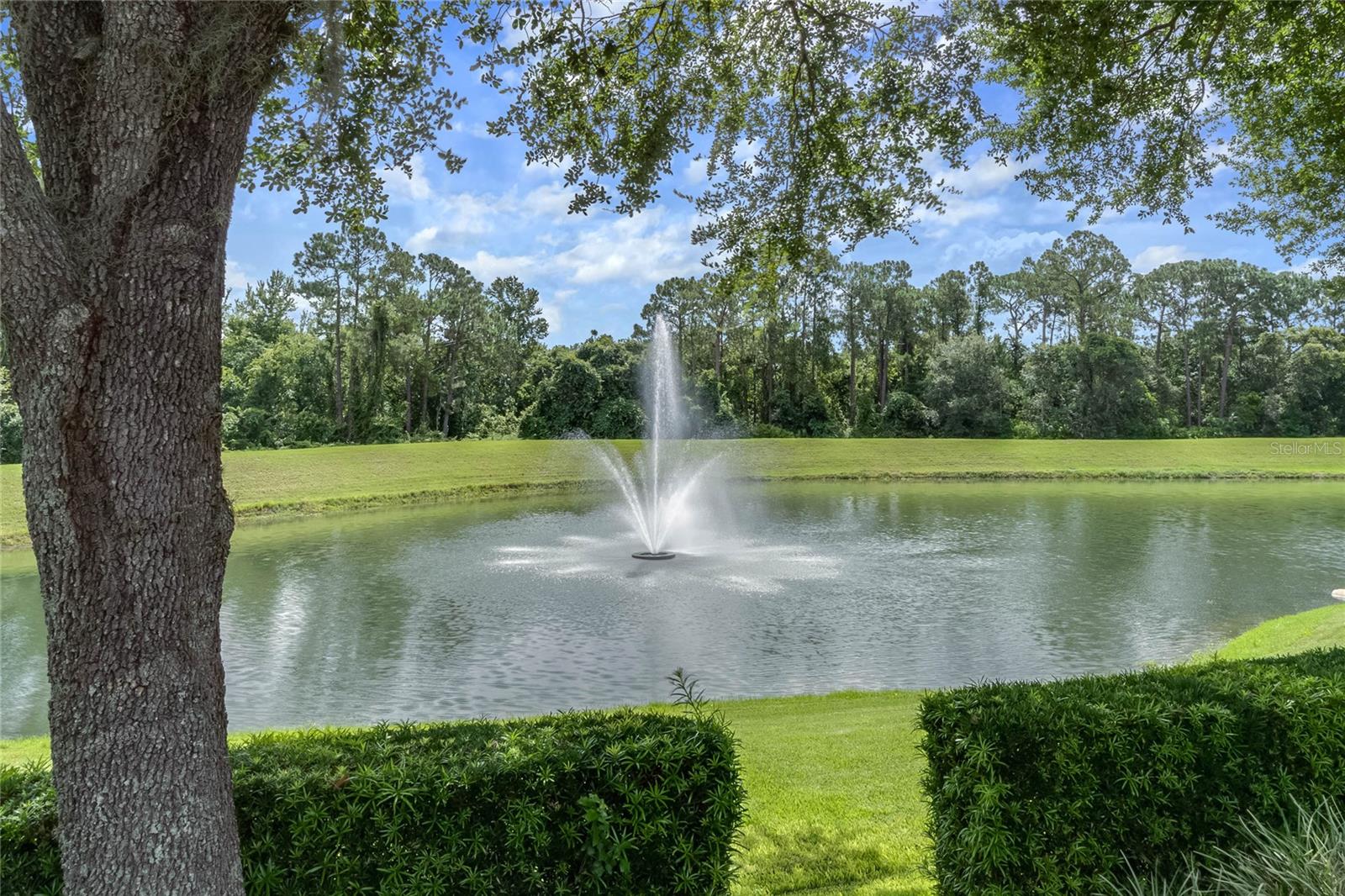 EMERALD ISLAND RESORT PH 5B - Residential