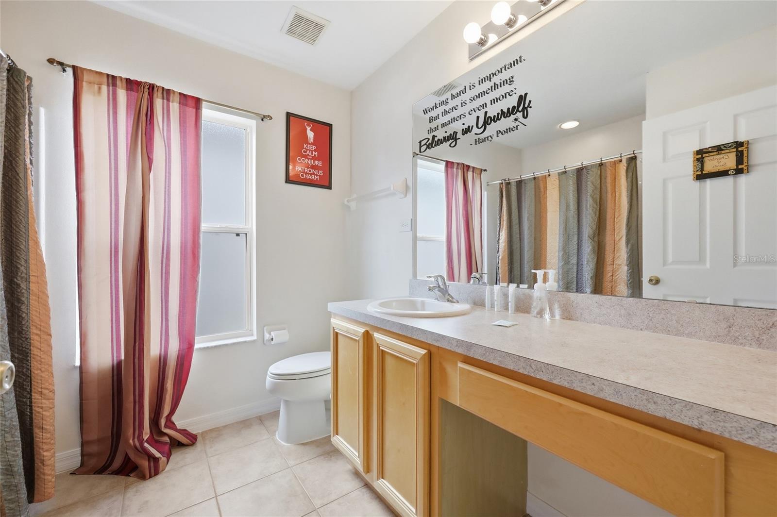 EMERALD ISLAND RESORT PH 5B - Residential