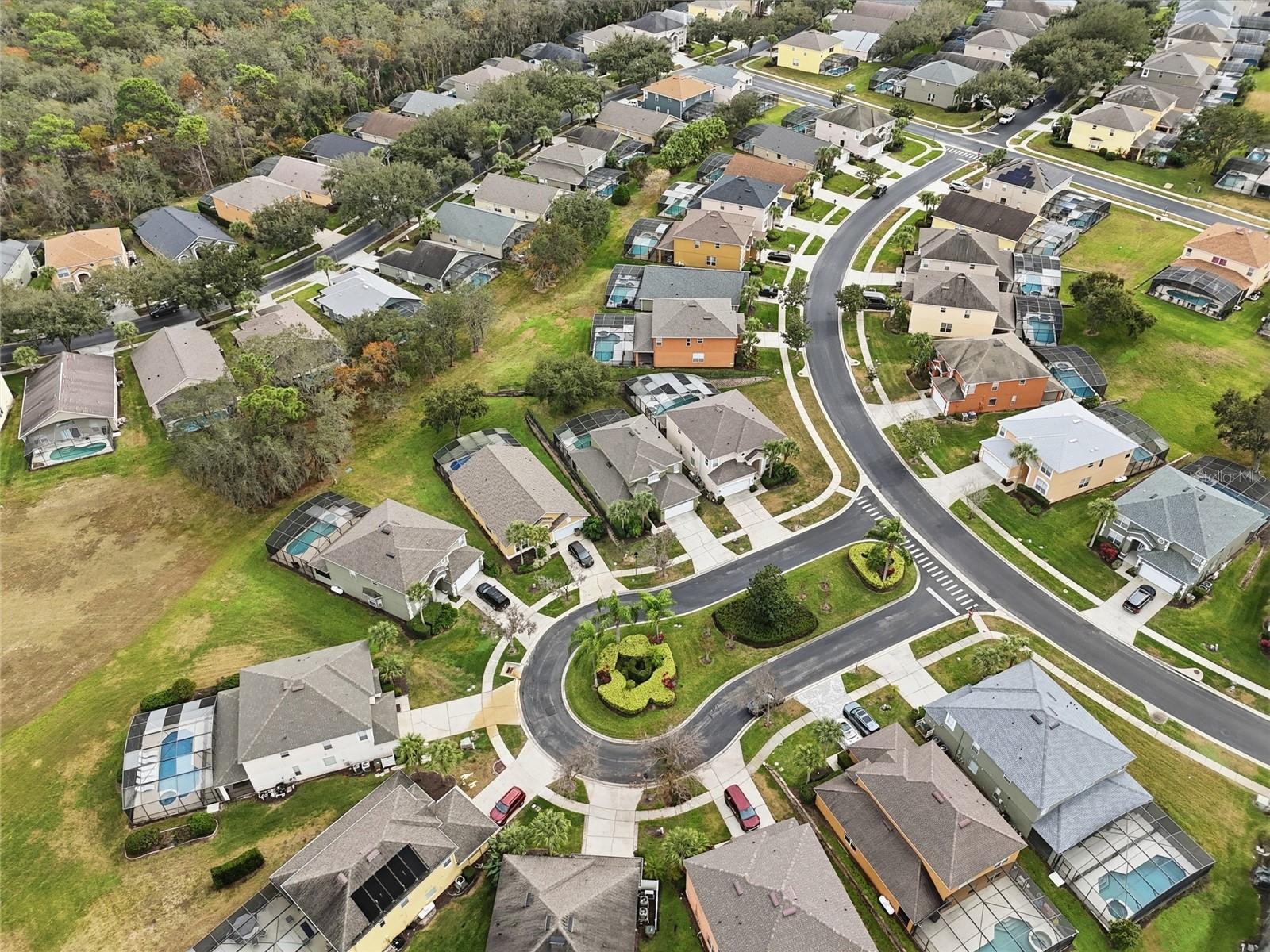 EMERALD ISLAND RESORT PH 5B - Residential