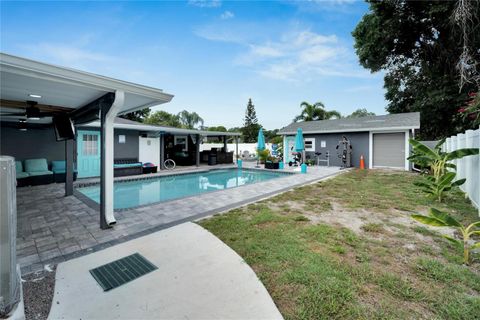 Single Family Residence in SARASOTA FL 2602 SWEETLAND AVENUE 32.jpg