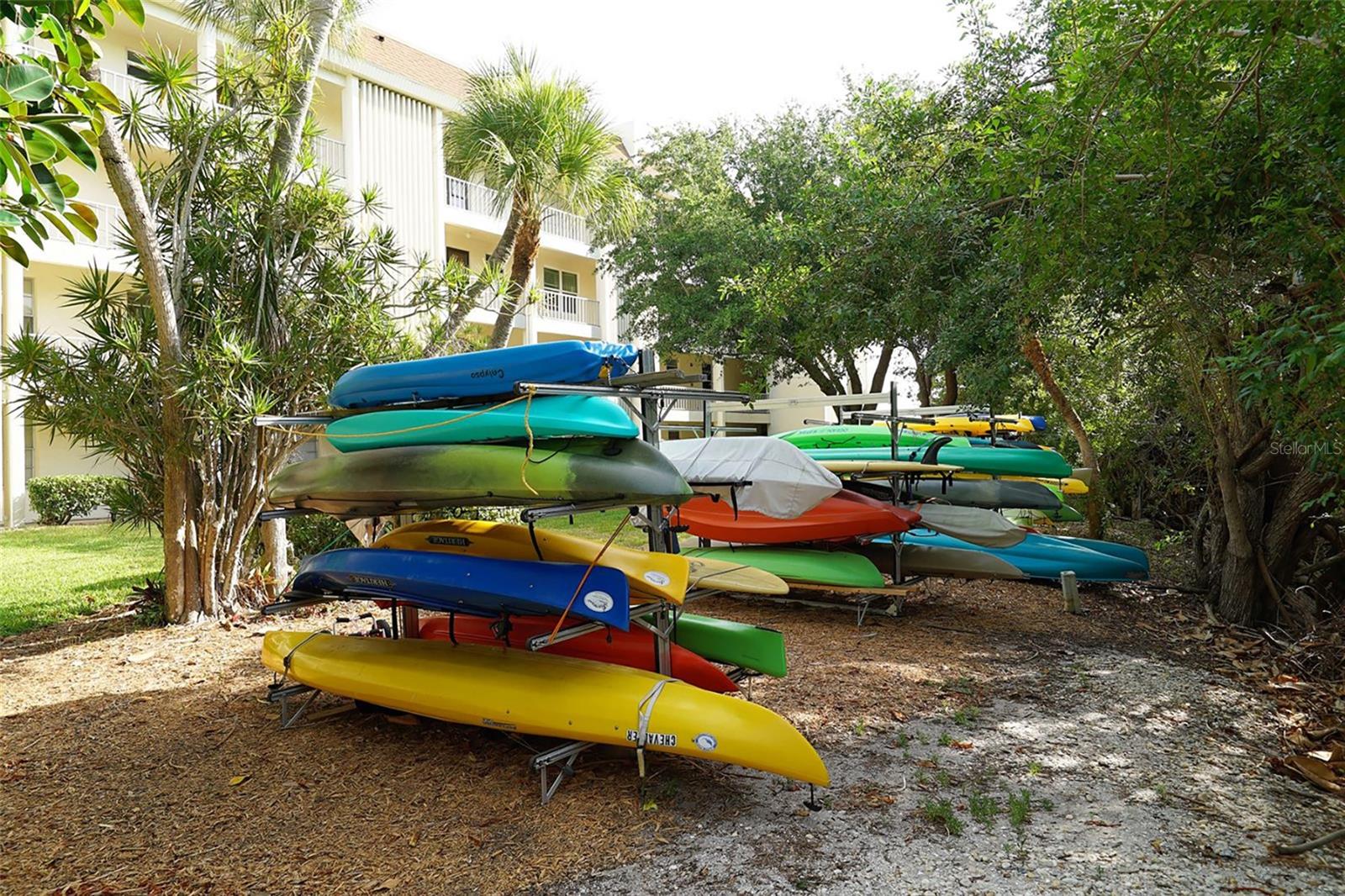 SUTTON PLACE - Residential