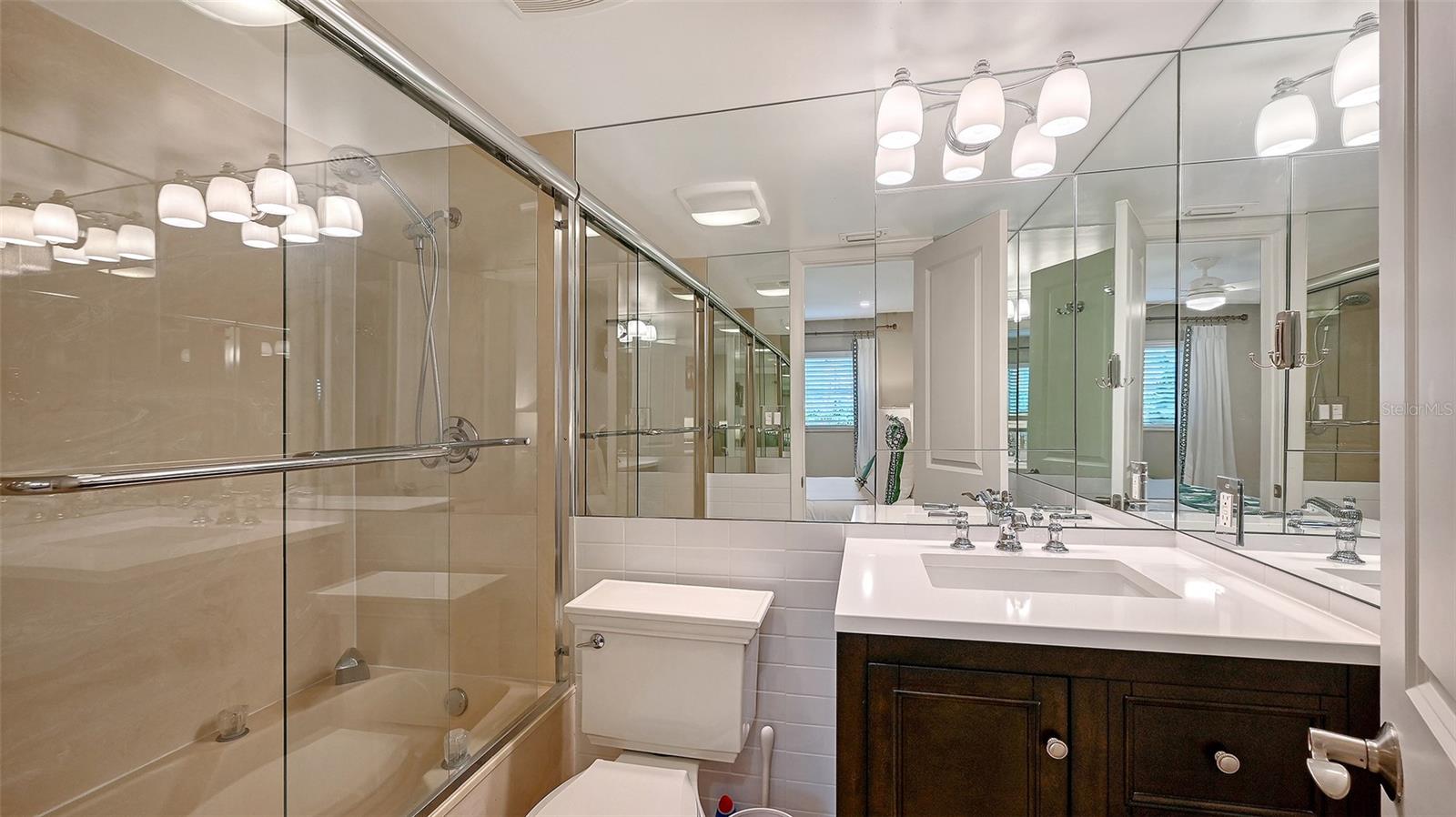 SUTTON PLACE - Residential