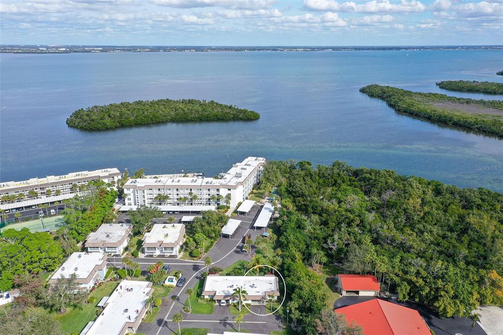 Photo of 576 Sutton Place, Longboat Key, FL 34228 (MLS # A4675729)