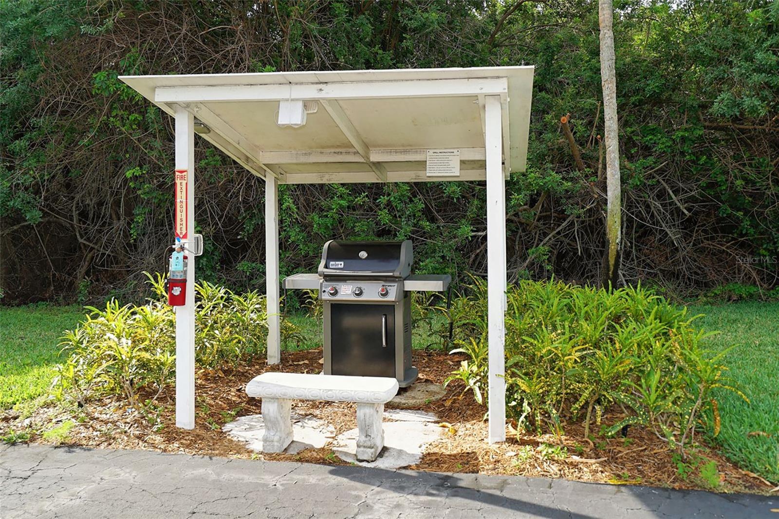 SUTTON PLACE - Residential