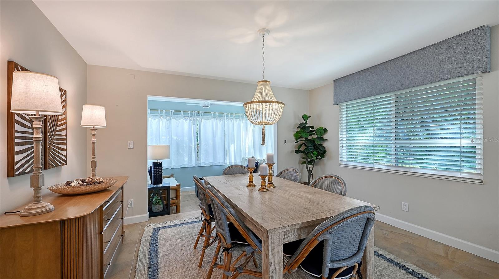 SUTTON PLACE - Residential