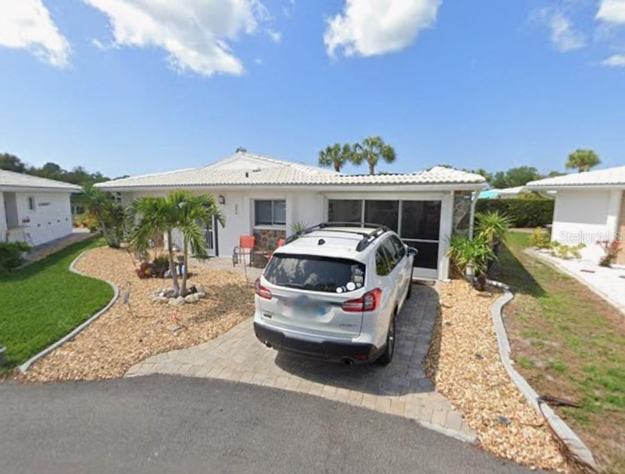 Immaculate 2-bedroom + den villa just steps from the heated community pool. Bright, open floor plan perfect for entertaining or relaxing. 
Circle Woods offers low maintenance fees and amenities including 2 heated pools, spa, clubhouse, shuffleboard, library, and active social calendar. Close to Venice & Manasota beaches, historic downtown Venice, shopping, major highways, Venice Regional Hospital, and local churches. A wonderful place to call home!