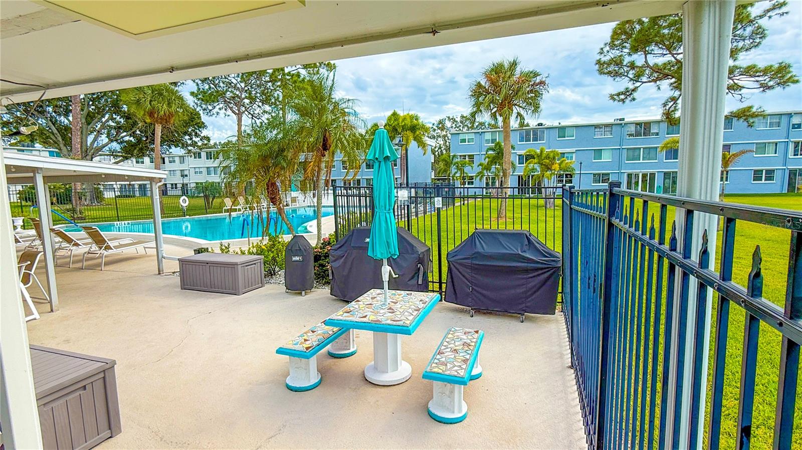 WINSTON PARK NORTHEAST - Residential Lease