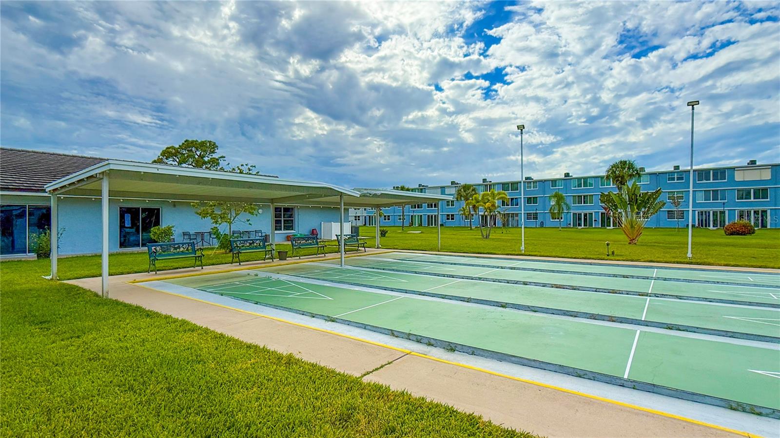 WINSTON PARK NORTHEAST - Residential Lease