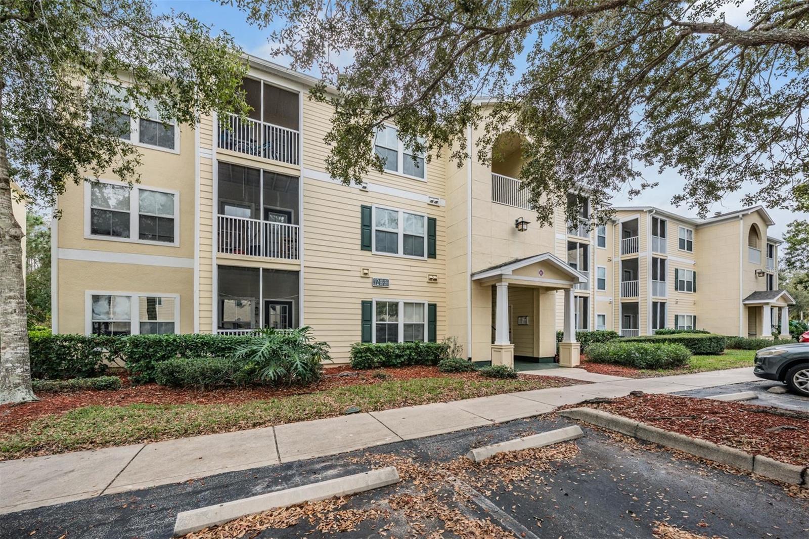 EQUESTRIAN PARC AT HIGHWOODS P - Residential