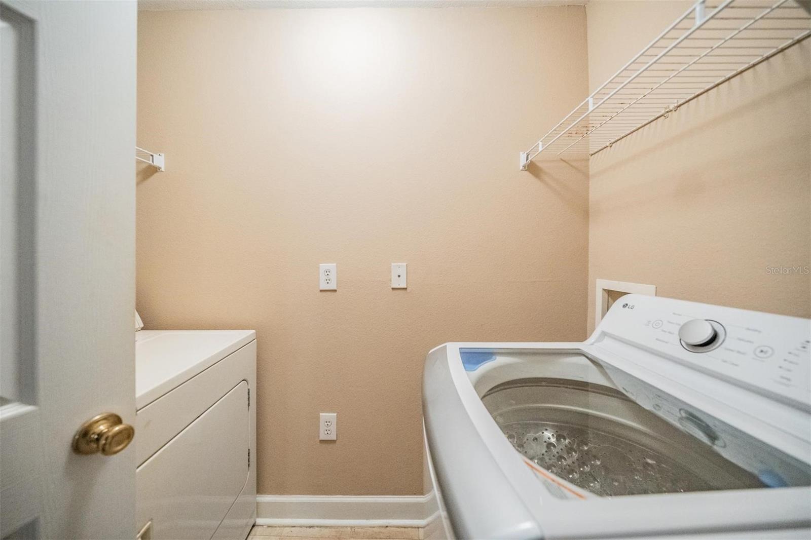 EQUESTRIAN PARC AT HIGHWOODS P - Residential