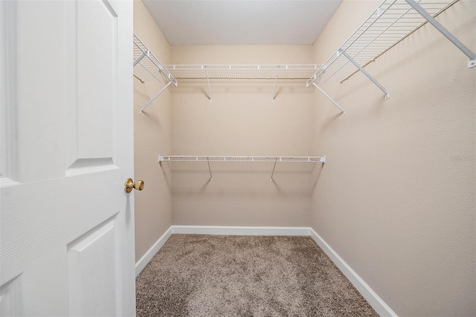 EQUESTRIAN PARC AT HIGHWOODS P - Residential