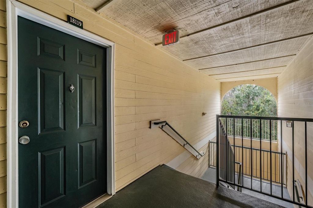 Photo of 18119 Bridle Club Drive, Tampa, FL 33647 (MLS # TB8454998)