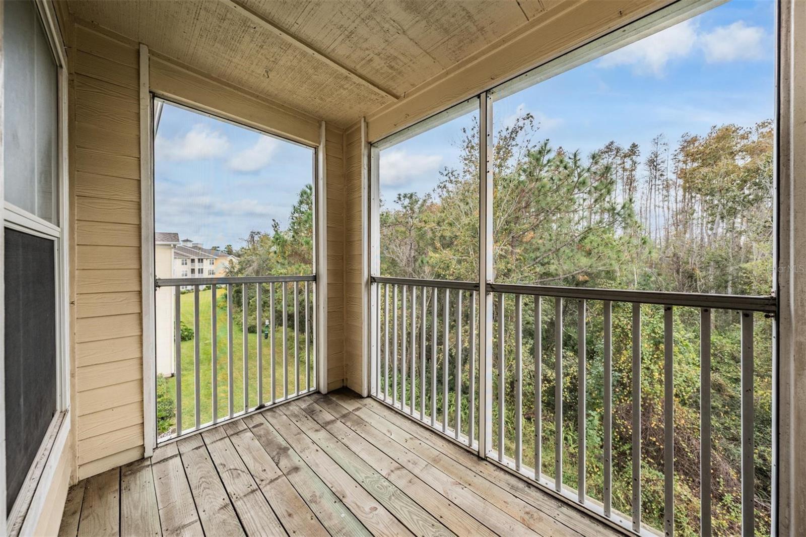 EQUESTRIAN PARC AT HIGHWOODS P - Residential