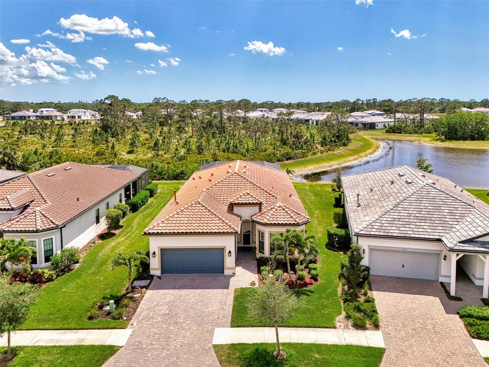 6267 CRESTED EAGLE LANE