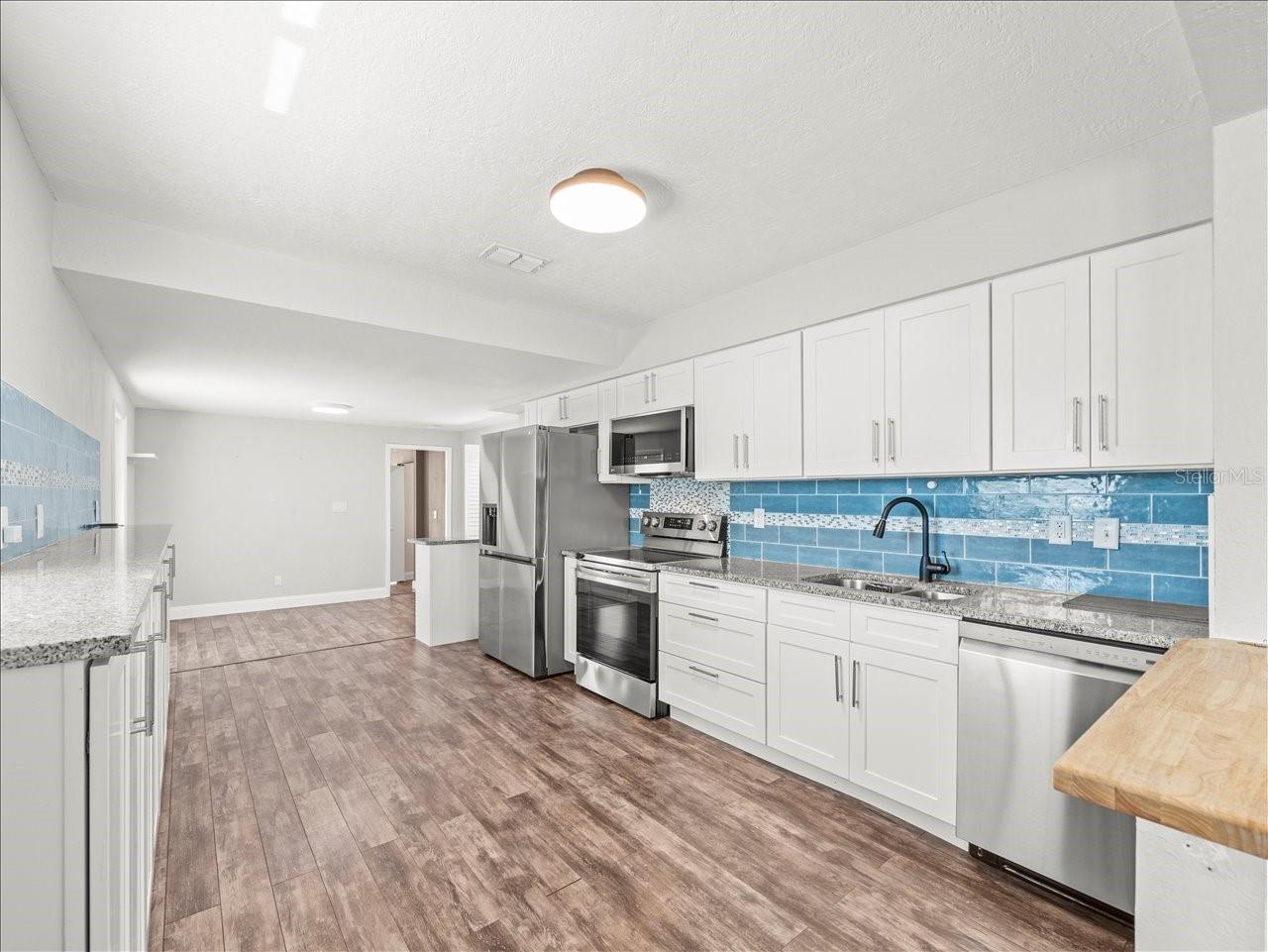 EDGEWOOD MANOR - Residential Lease