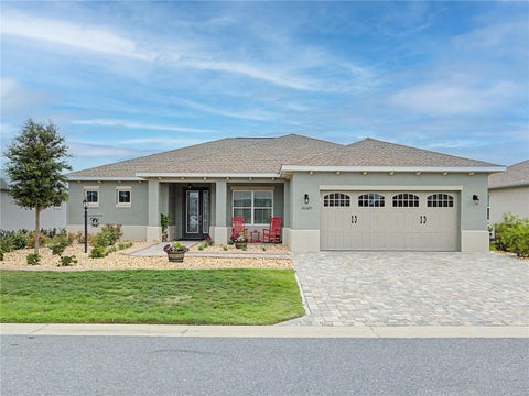 Photo of 10589 SW 98th Lane, Ocala, FL 34481 (MLS # OM733102)
