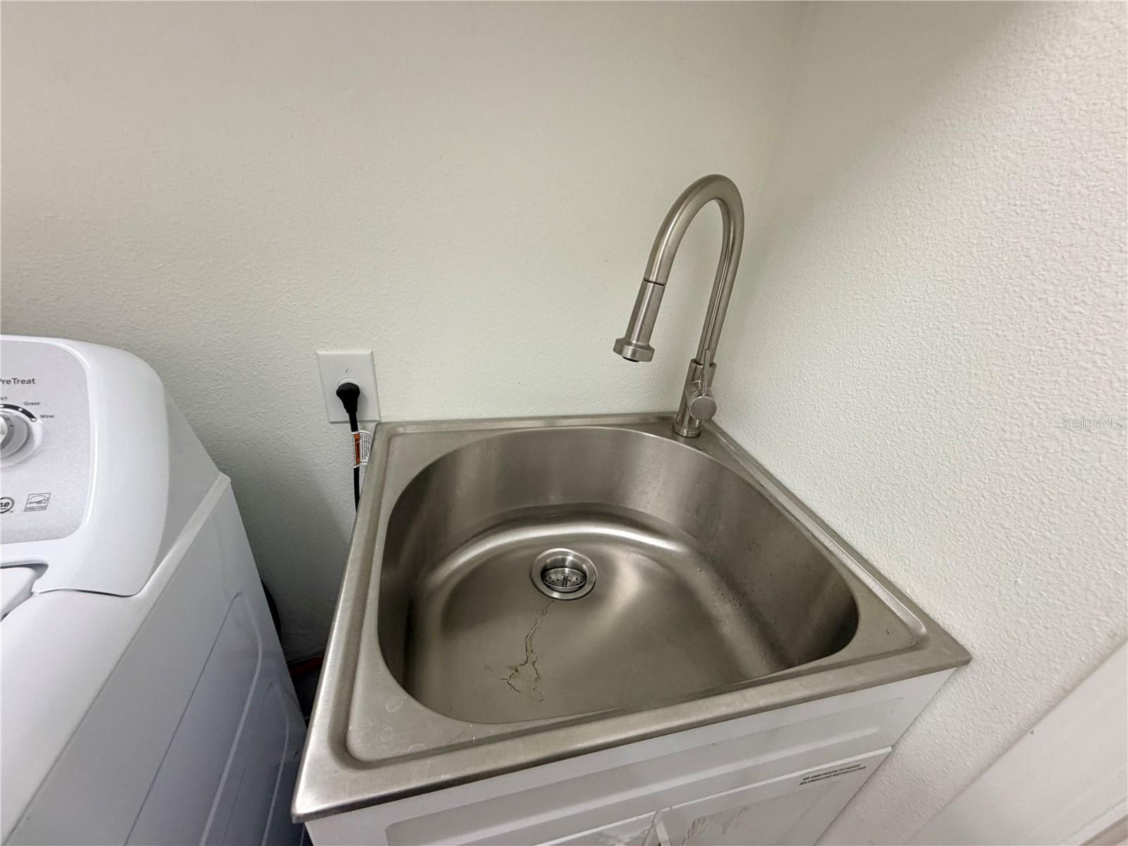 PARADISE PALMS RESIDENCE PH 3A - Residential