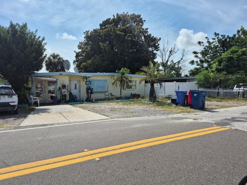 Photo of 4007 Flamingo Drive, New Port Richey, FL 34652 (MLS # W7887074)