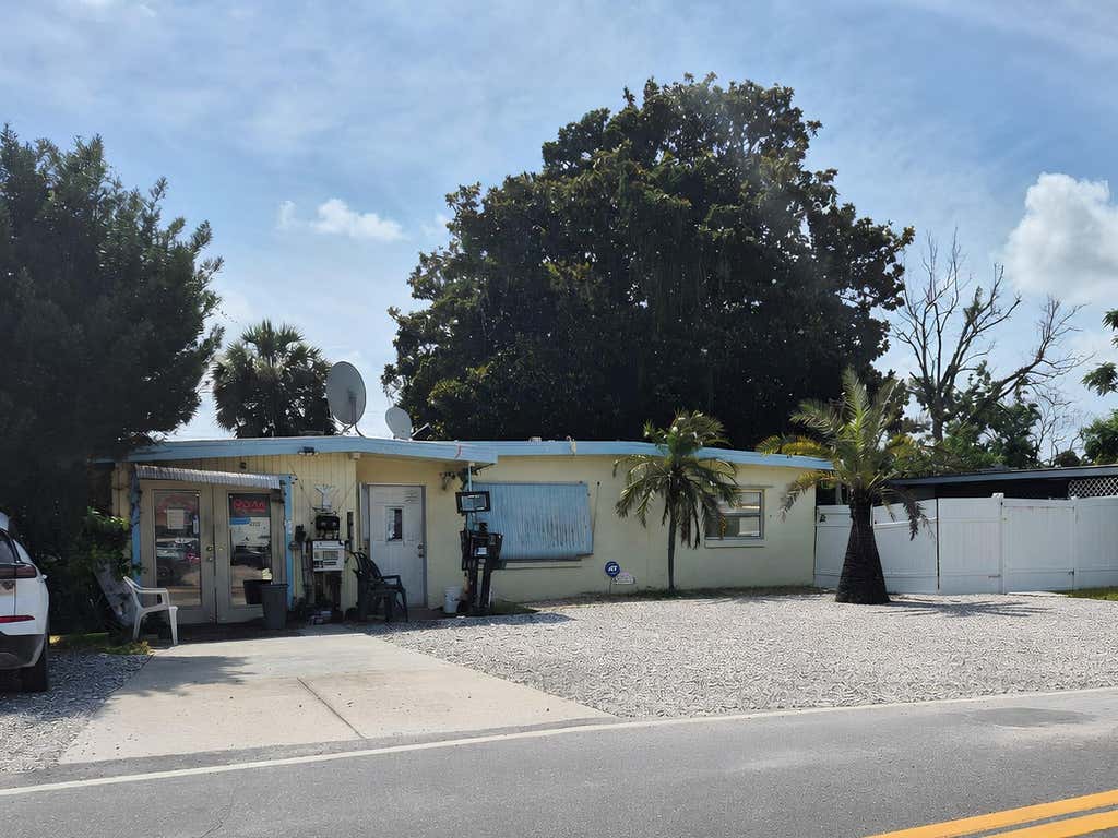 Photo of 4007 Flamingo Drive, New Port Richey, FL 34652 (MLS # W7887074)