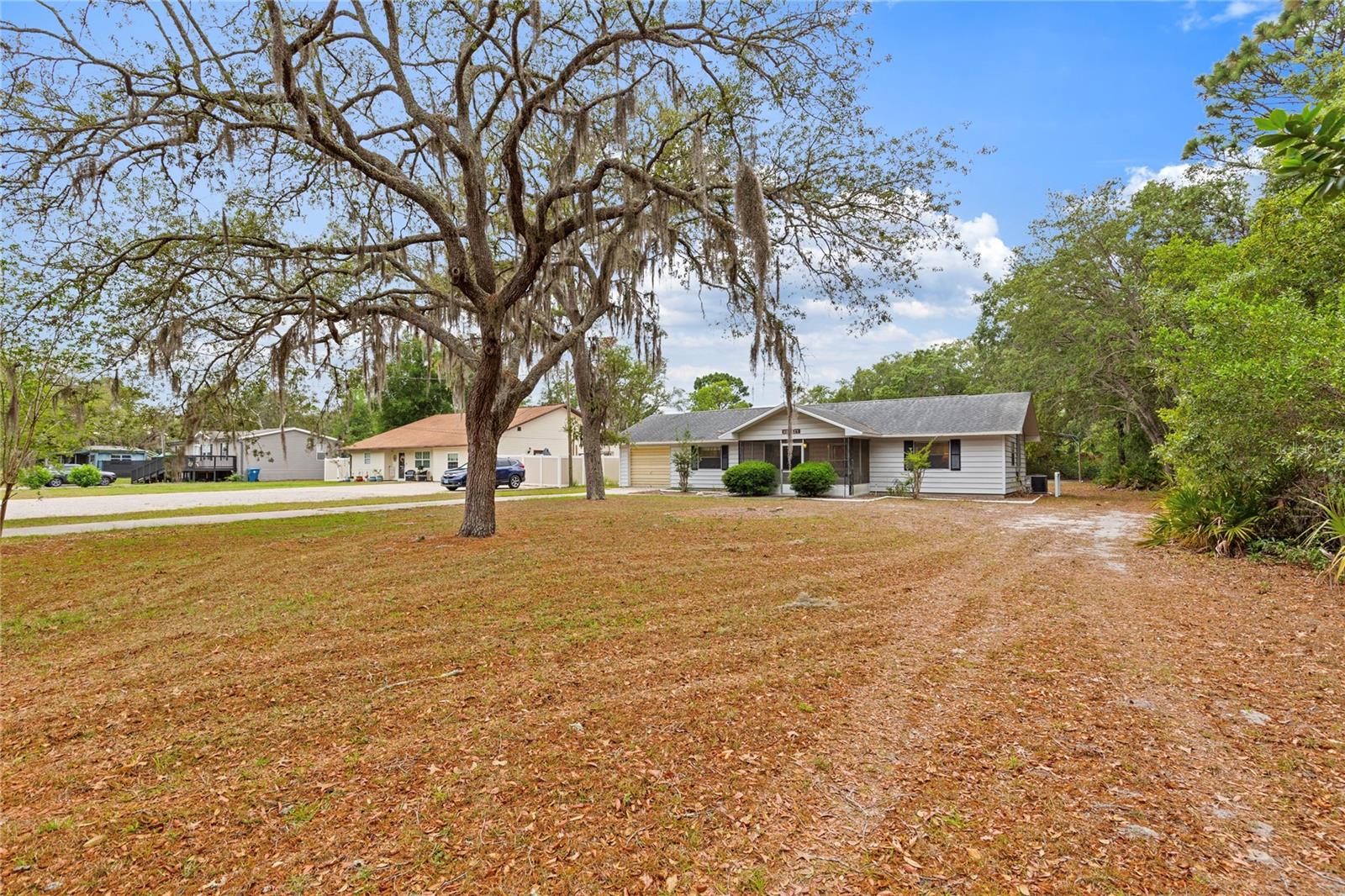 WEEKI WACHEE ACRES ADD - Residential