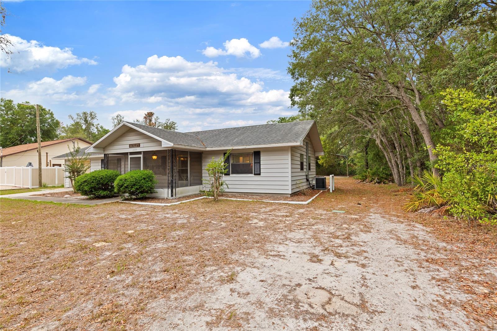 WEEKI WACHEE ACRES ADD - Residential