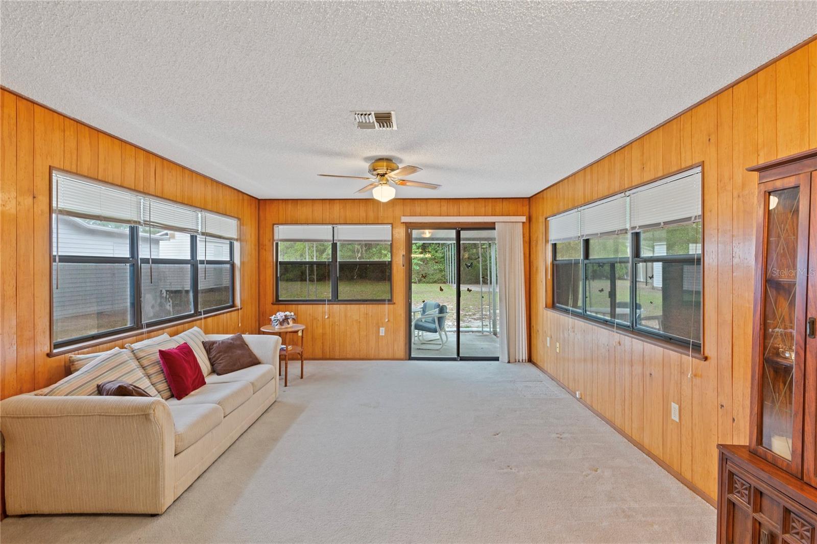 WEEKI WACHEE ACRES ADD - Residential